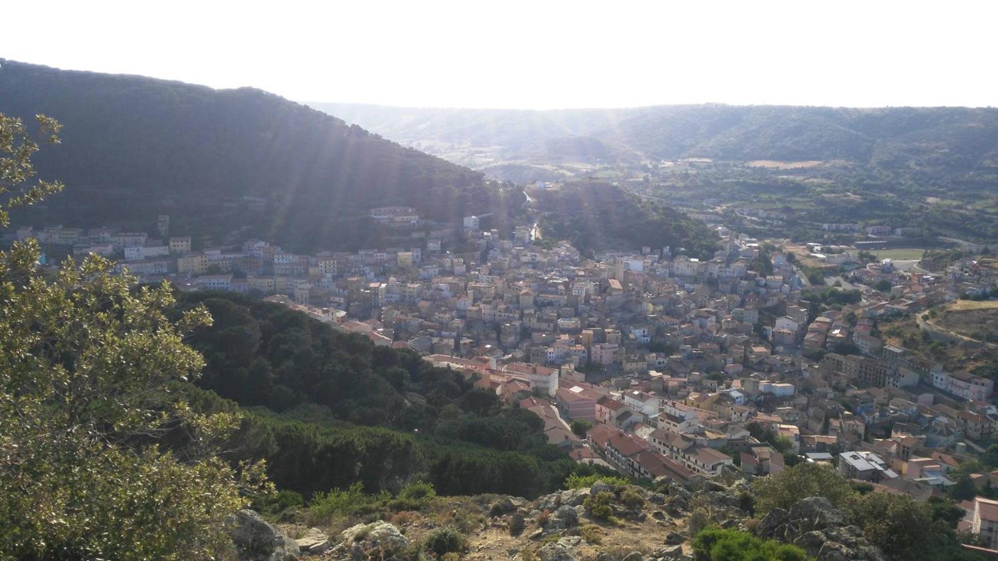 B&B Sa Zodia Guest House Bitti Buitenkant foto