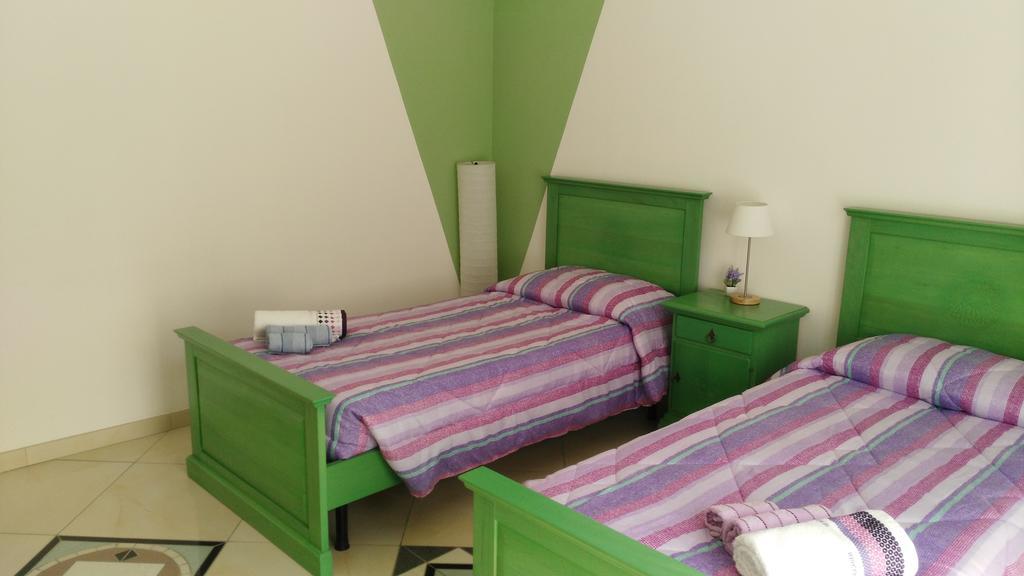 B&B Sa Zodia Guest House Bitti Buitenkant foto
